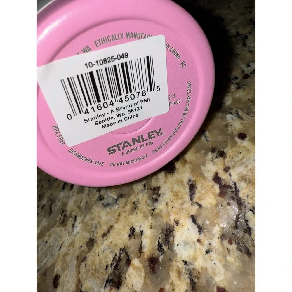 Stanley Valentines Day Heart 40 oz Target Exclusive Sweet Hearts Tumbler New - Picture 8 of 9